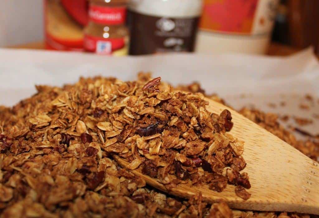 Coconut oil granola