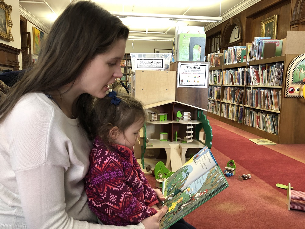 23 weeks pregnant library