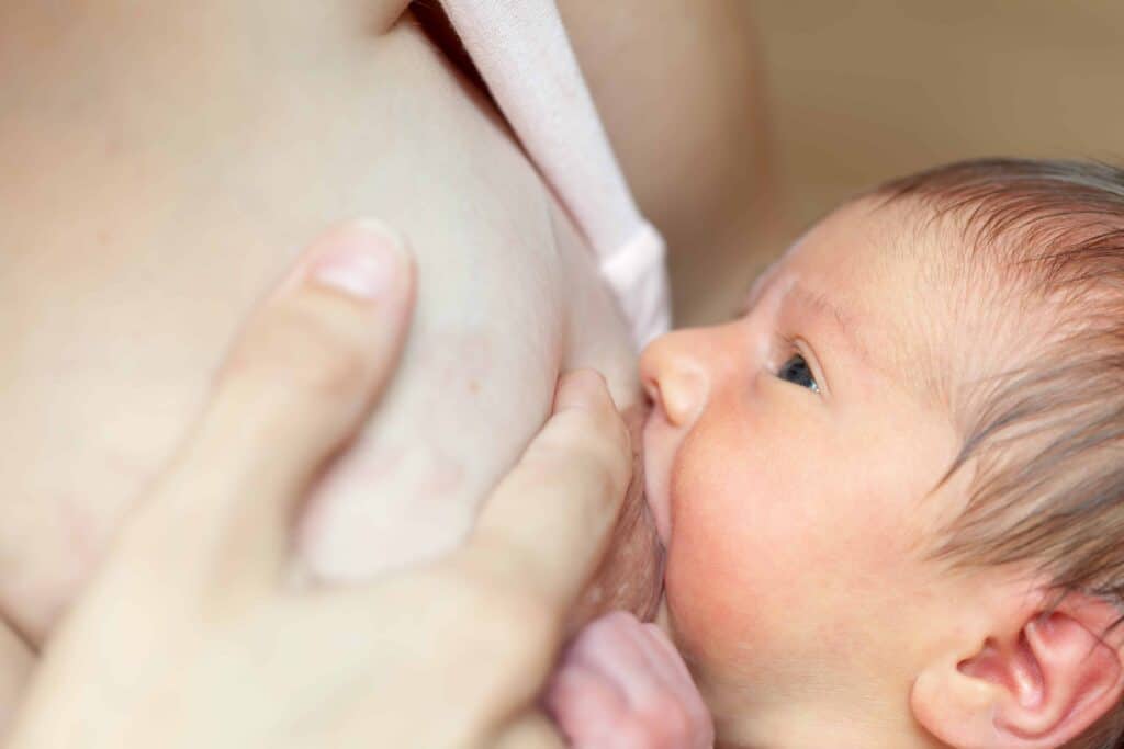 Everything You Need to Know About How to Hand Express Breast Milk