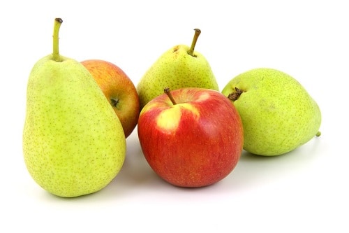 Three green pears and 2 apples