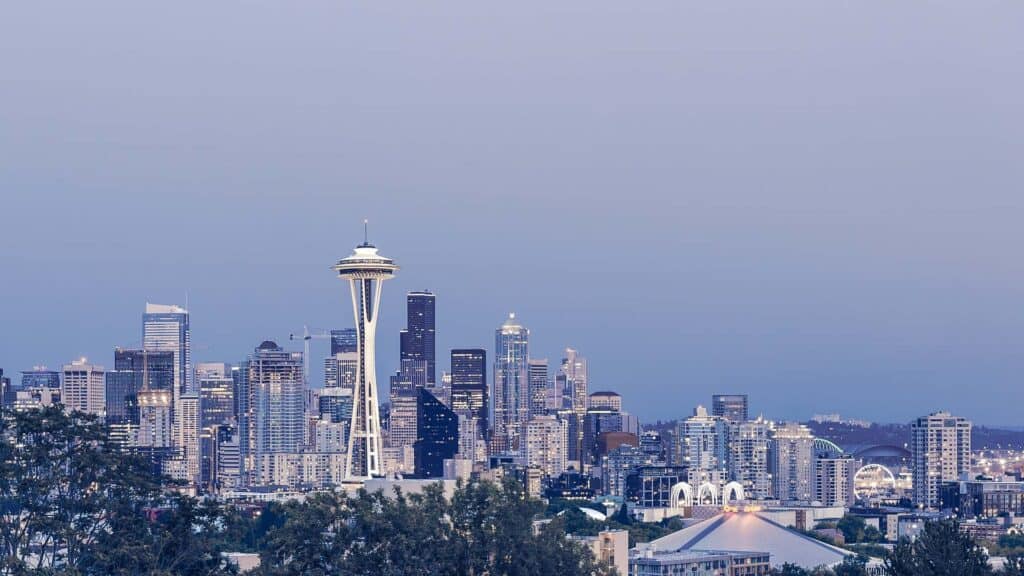 The Seattle skyline, which you can see with various family travel packages