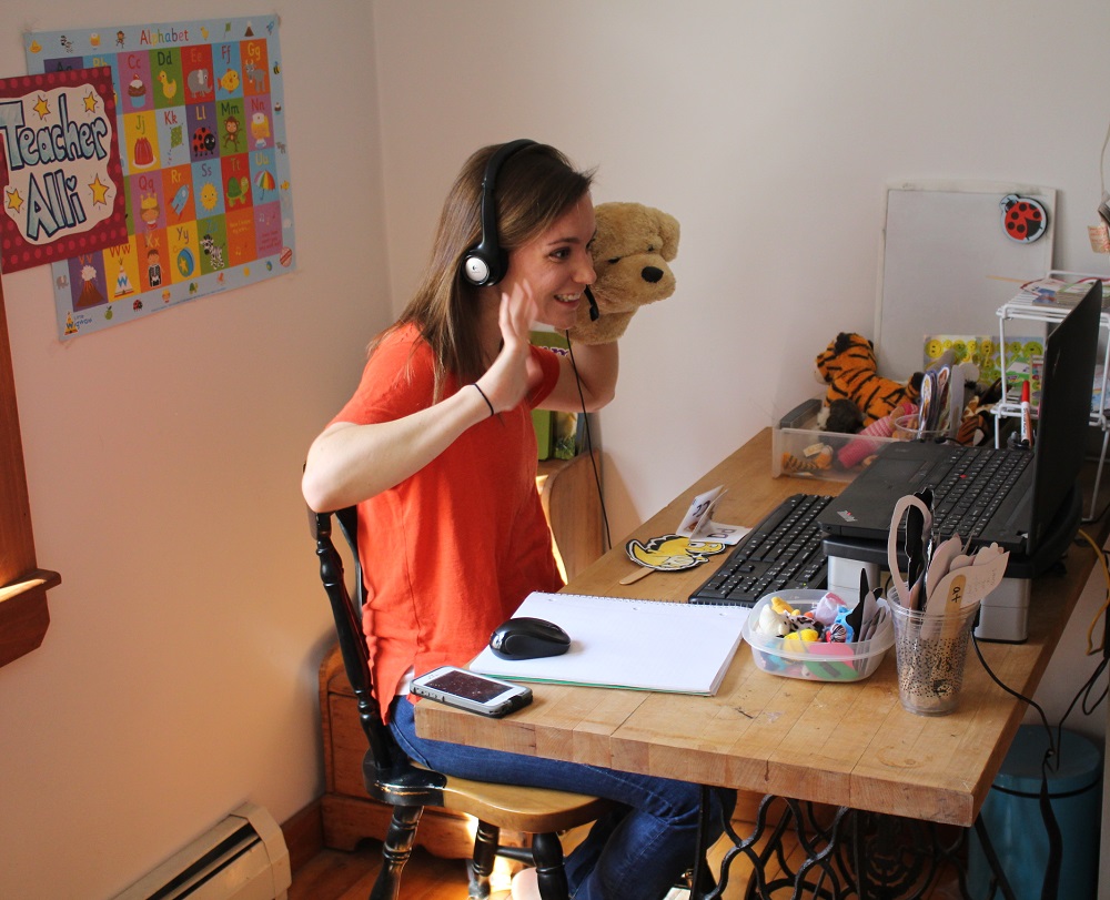 vipkid teacher in action