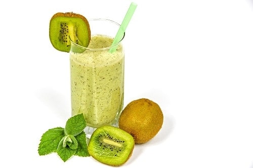 glass of kiwi fruit
