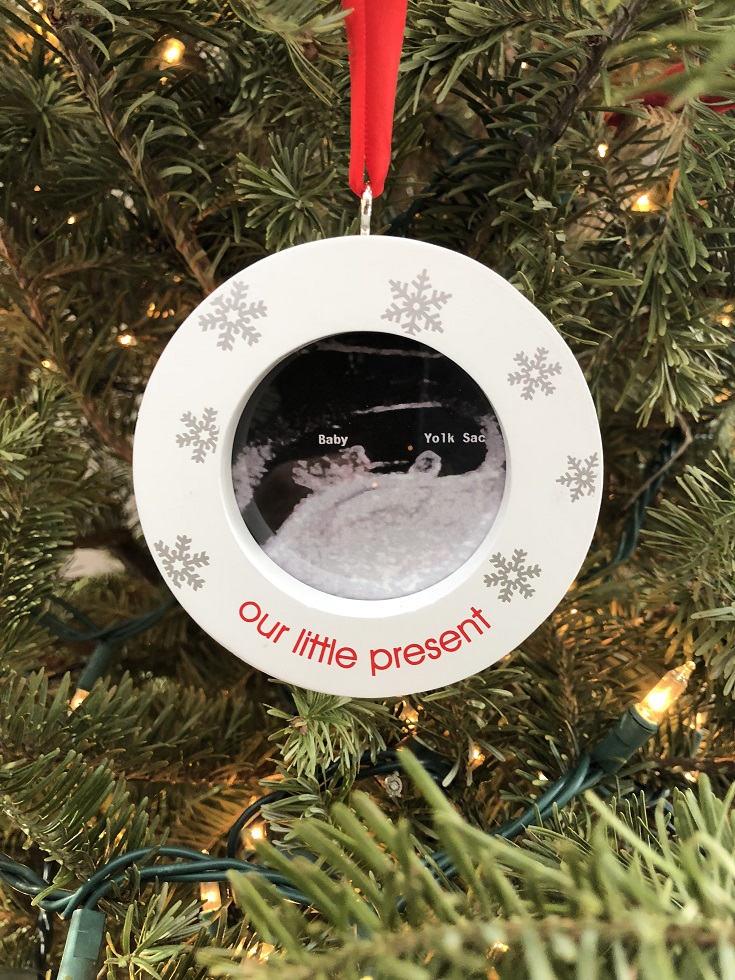 pregnancy announcement ornament