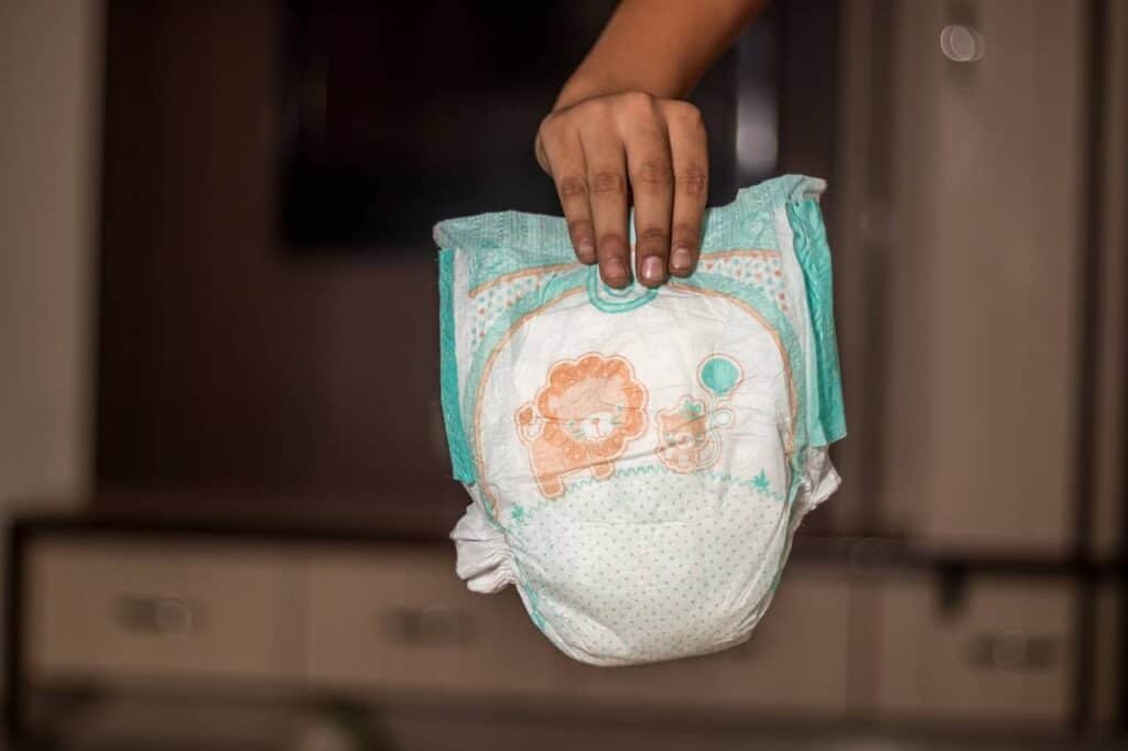 pampers new born baby diapers online