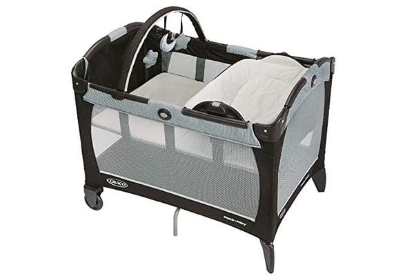 Graco Pack 'n Play Playard with Reversible Napper & Change